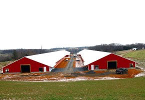 Poultry house for Canada BY-212